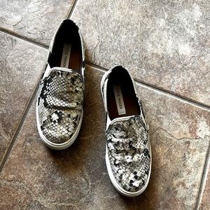 Steve Madden Slip on Sneakers